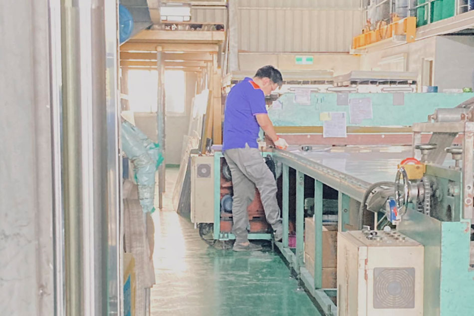 伸和興業推出多款板材新品，滿足隔熱與美觀需求